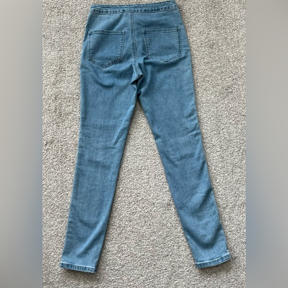 NWOT PrettyLittleThing Mid Wash Multi Sport Stripe Straight Leg Jeans Size 2 - Picture 4 of 7